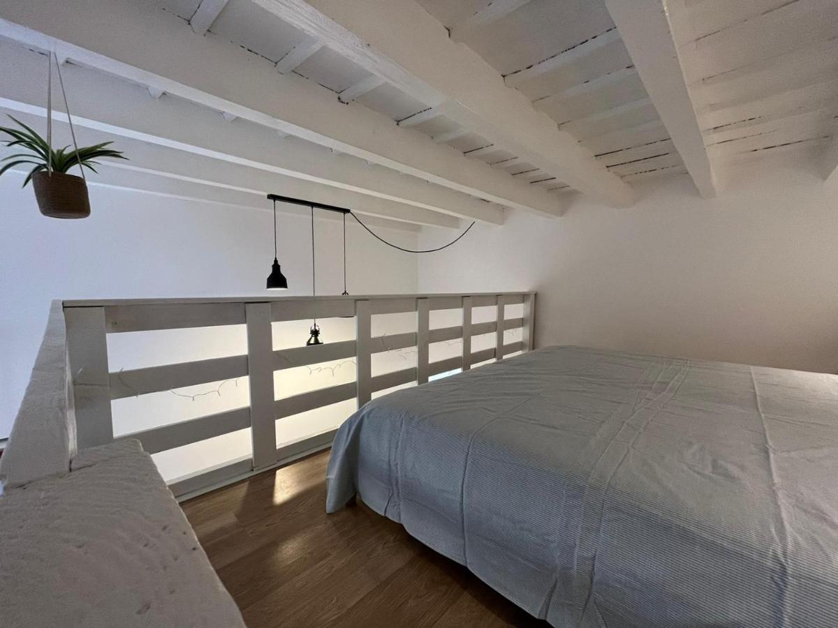 Guest House Sansiro Fiera Милано Екстериор снимка