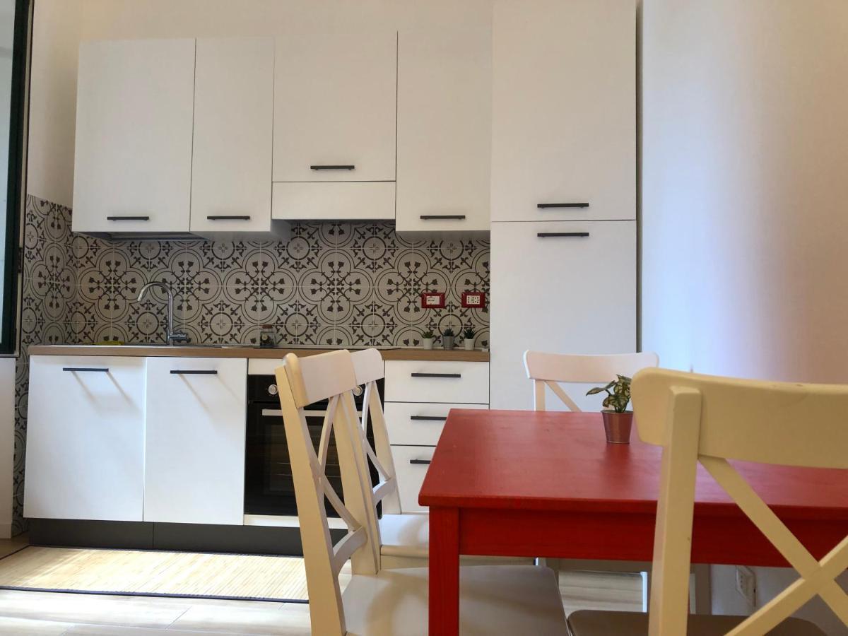 Guest House Sansiro Fiera Милано Екстериор снимка