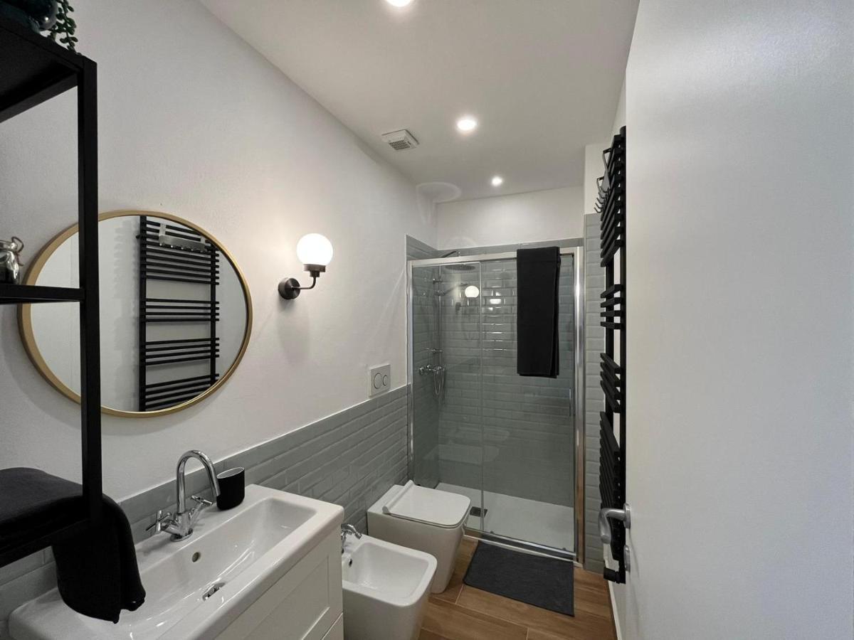 Guest House Sansiro Fiera Милано Екстериор снимка