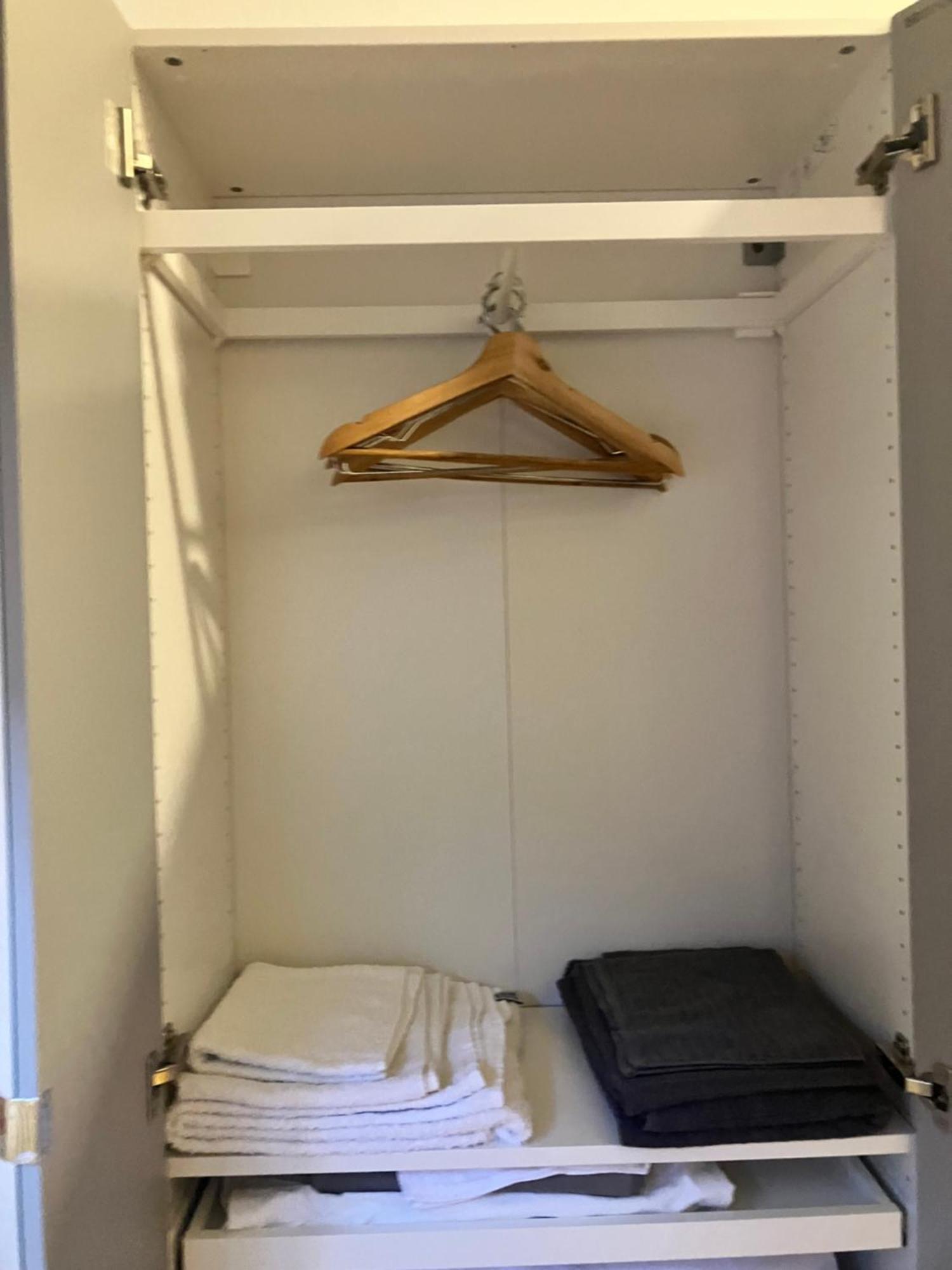 Guest House Sansiro Fiera Милано Екстериор снимка